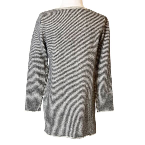 Eileen fisher striped recycled cashmere sweater gray black sz XXS oversized cut - Picture 2 of 6